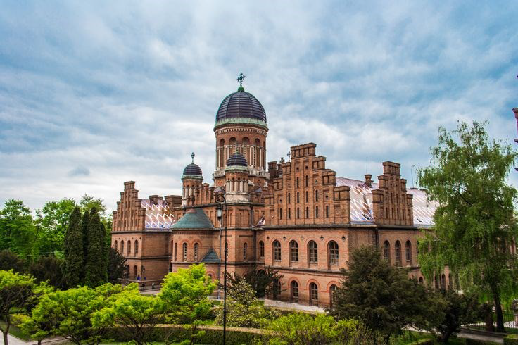 Explore Chernivtsi